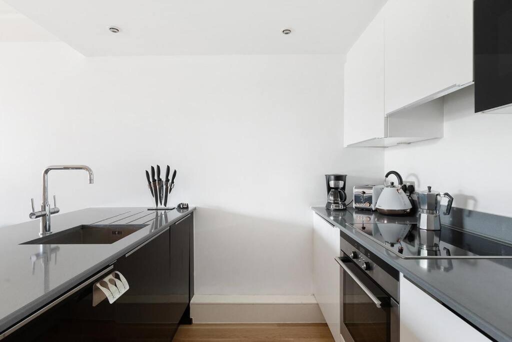 Stylish With Underground Parking London
